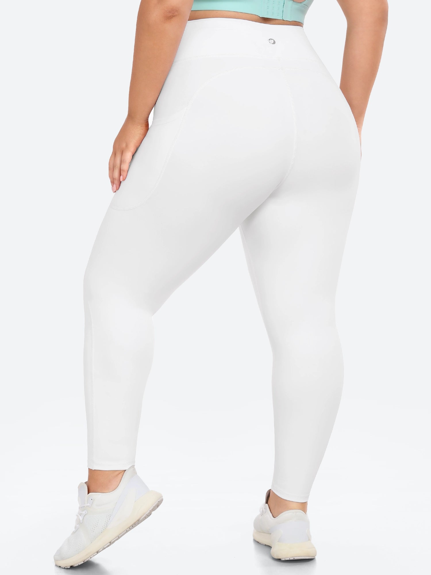 IUGA SilkFeel™ No Front Seam Plus Size Leggings With Pockets - IUGA